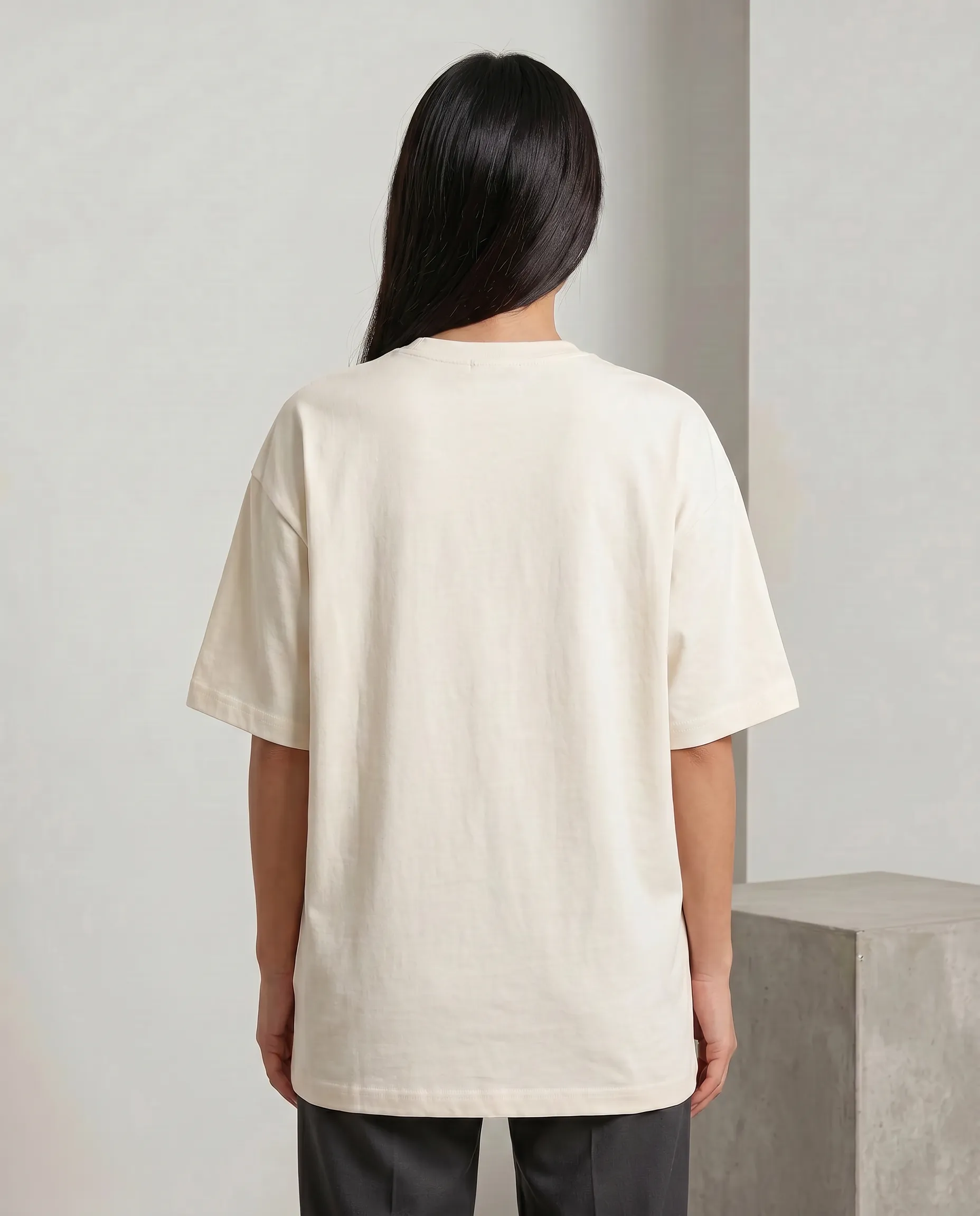 consciously oversized round neck t shirt women