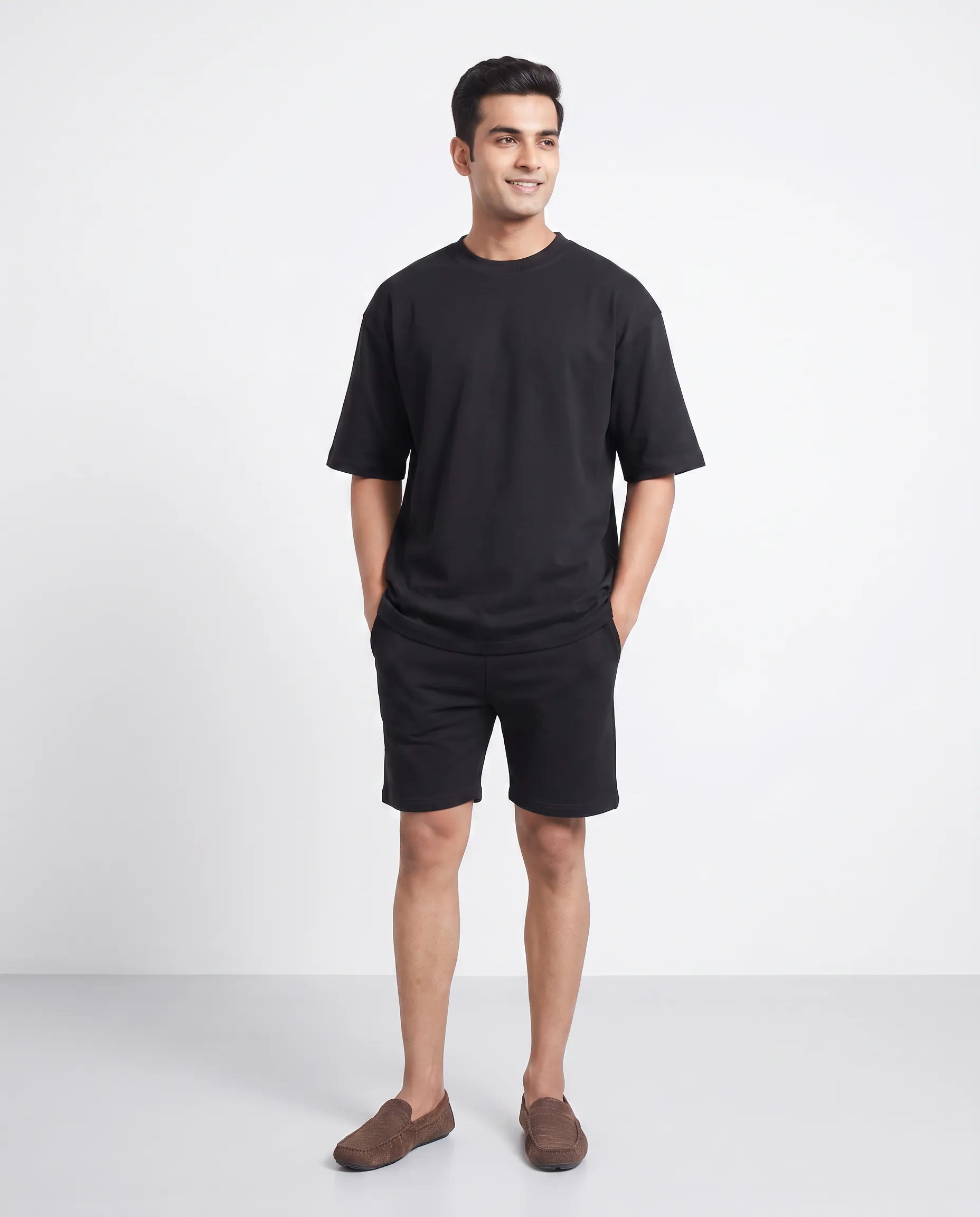 oversized drop shoulder round neck t shirt black